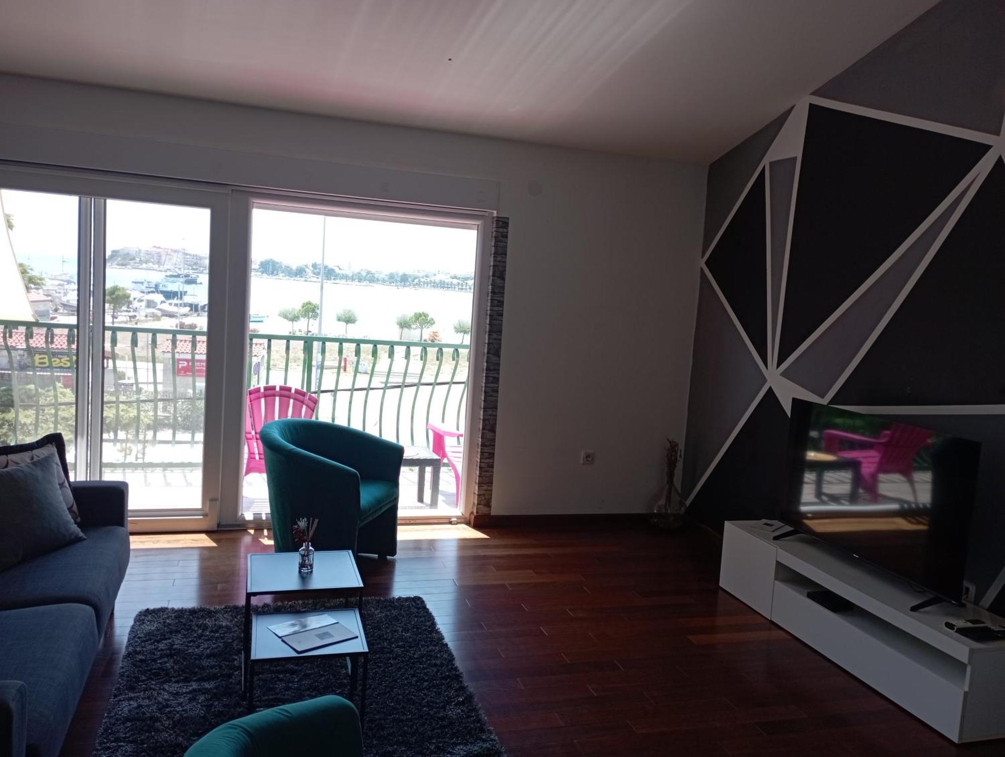 Penthouse Apartment With A Great View Podstrana Exterior photo